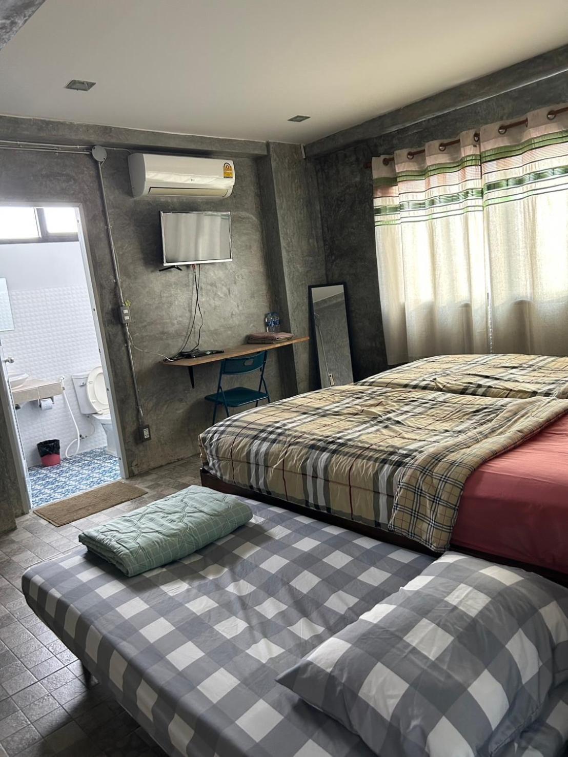 Chiangmai Hometel Chiang Mai Ngoại thất bức ảnh